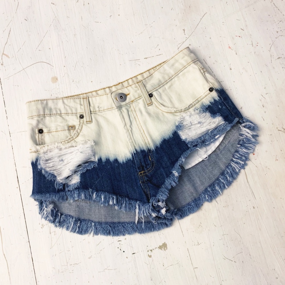 High Waisted Ombré Shorts